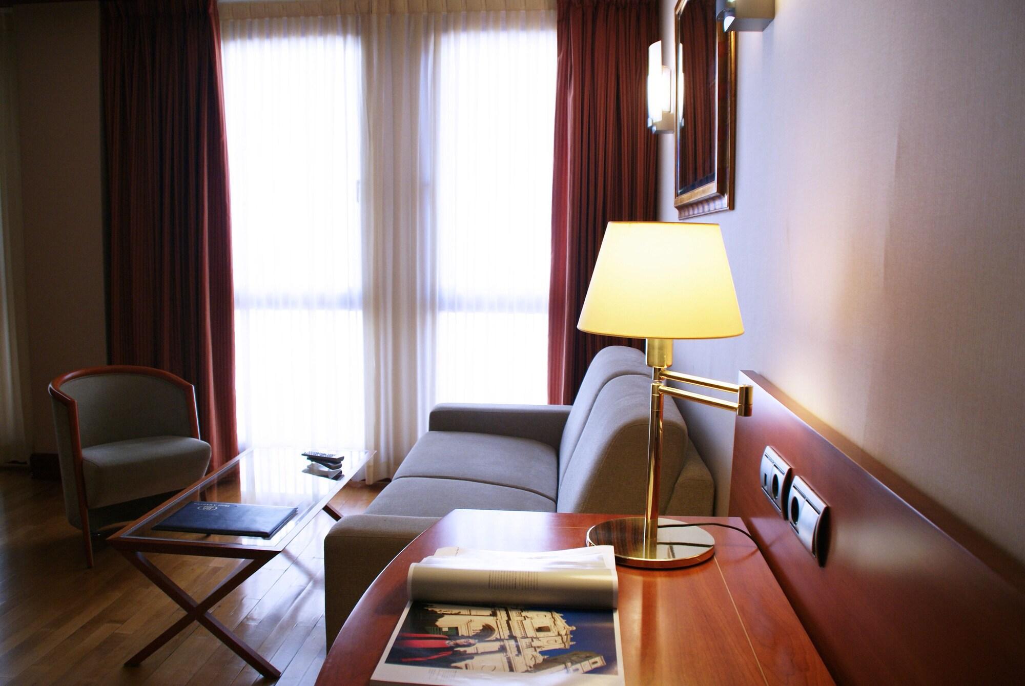 Hotel Amadeus Valladolid Exteriör bild