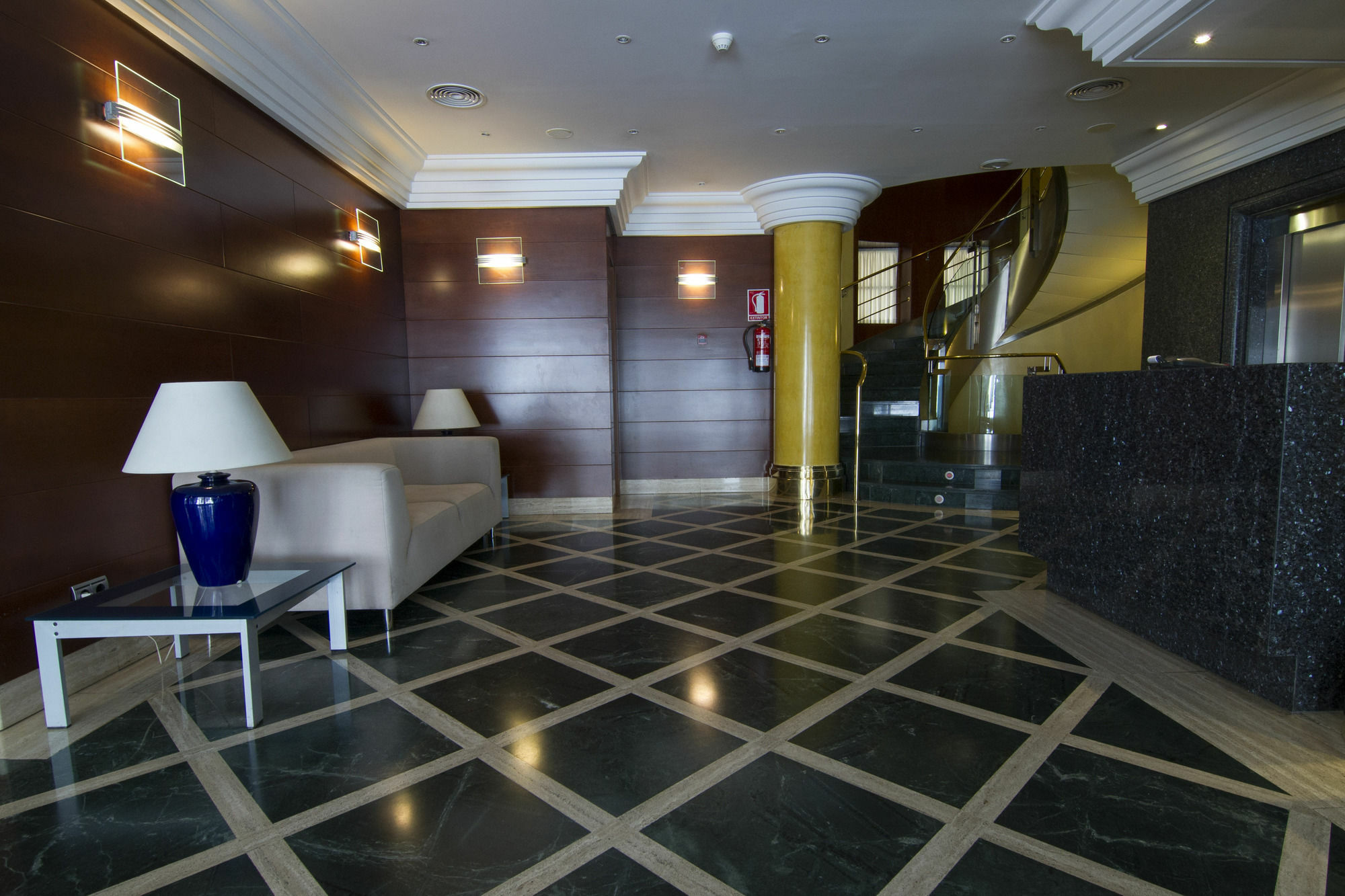 Hotel Amadeus Valladolid Exteriör bild
